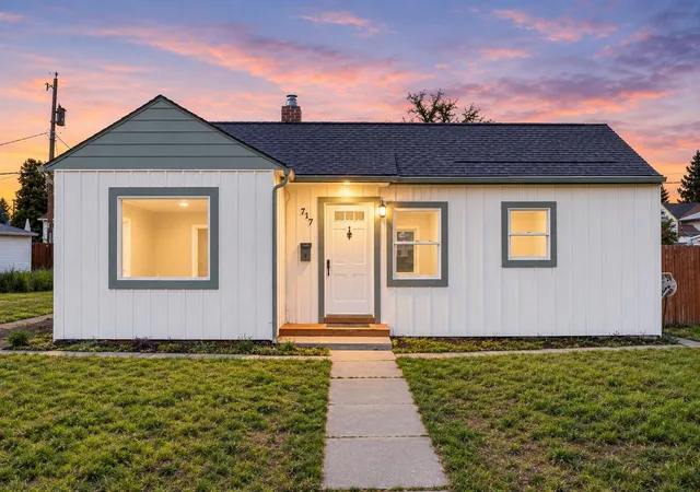Photo 1 of Single family home for sale at 717 E Wabash Ave, Spokane, WA 99207 | MLS# 202621857 | Listing updated on 2026-09-23