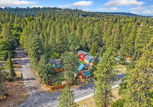 Photo 3 of Single family home for sale at 1418 S Milton St, Spokane, WA 99224 | MLS# 202622129 | Listing updated on 2026-10-07