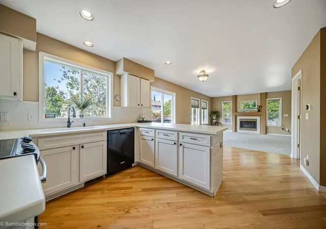 Photo 4 of Single family home for sale at 4102 S Morrill Ct, Spokane, WA 99223 | MLS# 202622166 | Listing updated on 2026-09-26