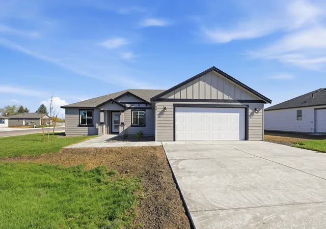 Photo 2 of Sale Pending at 28 W 12th Street, Deer Park, WA 99006 | MLS# 202622272 | Listing updated on 2026-09-24