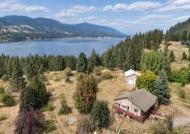 Photo 2 of Single family home for sale at 2143 Mollenberg Rd, Kettle Falls, WA 99141 | MLS# 202622360 | Listing updated on 2026-09-22