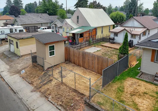 Photo 2 of Sale Pending at 823 E North Ave, Spokane, WA 99207 | MLS# 202623486 | Listing updated on 2026-09-16