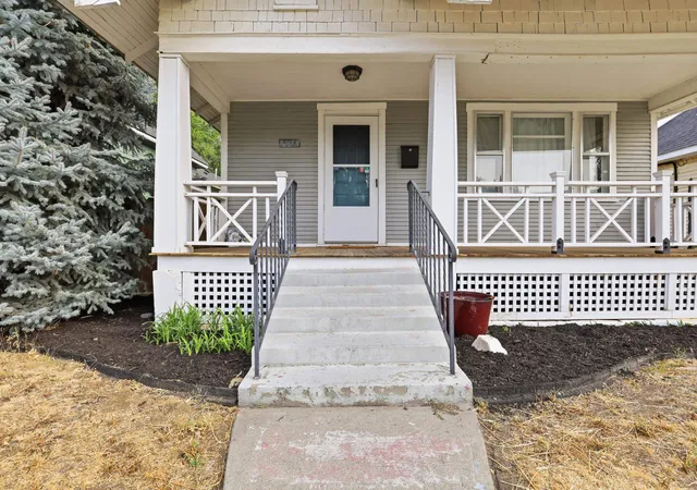 Photo 1 of Single family home for sale at 524 W Mansfield Ave, Spokane, WA 99205 | MLS# 202623651 | Listing updated on 2026-10-05