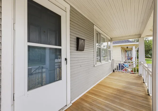 Photo 3 of Single family home for sale at 524 W Mansfield Ave, Spokane, WA 99205 | MLS# 202623651 | Listing updated on 2026-10-05