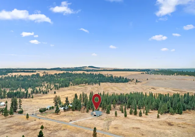 Photo 4 of Single family home for sale at 15389 N Ritchey Rd, Nine Mile Falls, WA 99026 | MLS# 202624310 | Listing updated on 2026-09-22
