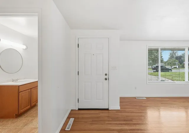Photo 4 of Single family home for sale at 621 W Greta Ave, Spokane, WA 99208 | MLS# 202624321 | Listing updated on 2026-09-23