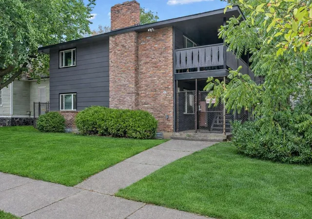 Photo 2 of Multi family home for sale at 943 E Augusta Ave, Spokane, WA 99207 | MLS# 202624327 | Listing updated on 2026-09-23