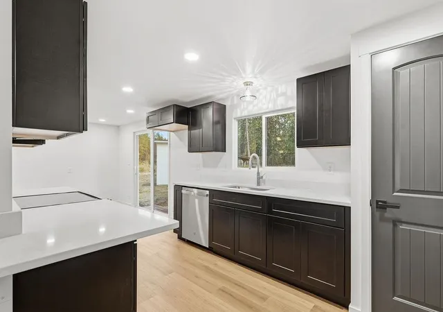 Photo 3 of Manufactured home for sale at 4303 E Oregon Rd, Elk, WA 99009 | MLS# 202624339 | Listing updated on 2026-09-23