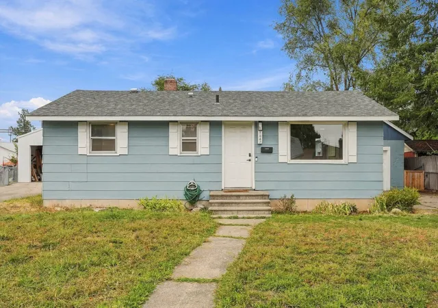 Photo 2 of Single family home for sale at 1647 E Decatur Ave, Spokane, WA 99208 | MLS# 202624350 | Listing updated on 2026-09-23