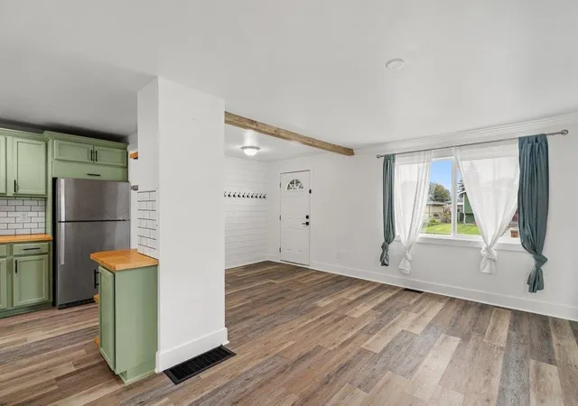 Photo 3 of Single family home for sale at 2311 E Rich Ave, Spokane, WA 99207 | MLS# 202624363 | Listing updated on 2026-09-23
