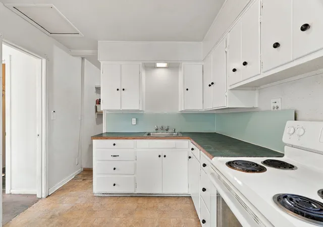 Photo 4 of Single family home for sale at 1620 E Ostrander Ave, Spokane, WA 99207 | MLS# 202624390 | Listing updated on 2026-09-18