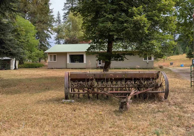 Photo 1 of Single family home for sale at 4439 Whittier Rd, Clayton, WA 99110 | MLS# 202624400 | Listing updated on 2026-09-24