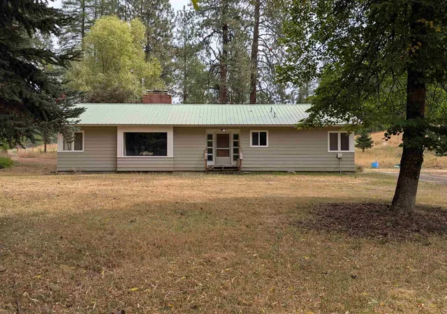Photo 3 of Single family home for sale at 4439 Whittier Rd, Clayton, WA 99110 | MLS# 202624400 | Listing updated on 2026-09-24