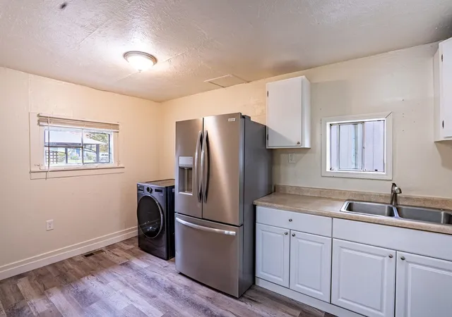Photo 4 of Single family home for sale at 614 E Gordon Ave, Spokane, WA 99207 | MLS# 202624412 | Listing updated on 2026-09-24