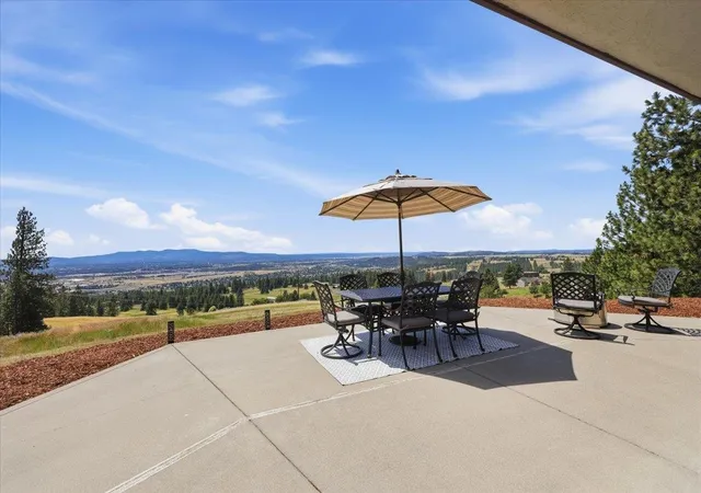 Photo 2 of Single family home for sale at 16211 E Jacobs Ln, Spokane, WA 99217 | MLS# 202624417 | Listing updated on 2026-09-18