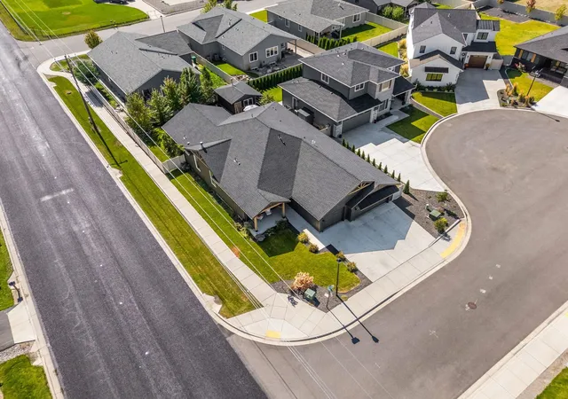 Photo 3 of Single family home for sale at 20222 E 10 Court, Spokane Valley, WA 99016 | MLS# 202624451 | Listing updated on 2026-09-24