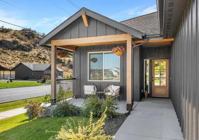 Photo 4 of Single family home for sale at 20222 E 10 Court, Spokane Valley, WA 99016 | MLS# 202624451 | Listing updated on 2026-09-24