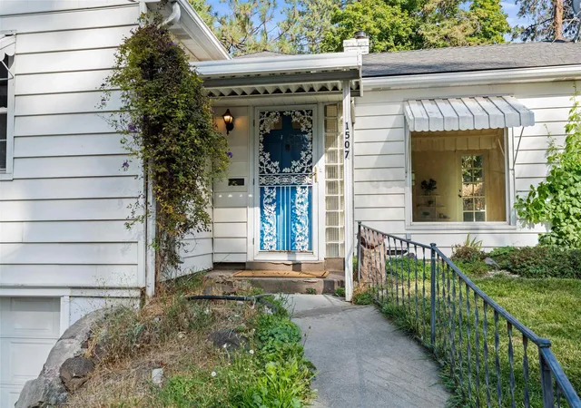 Photo 3 of Sale Pending at 1507 S Southeast Blvd, Spokane, WA 99203 | MLS# 202624457 | Listing updated on 2026-09-25