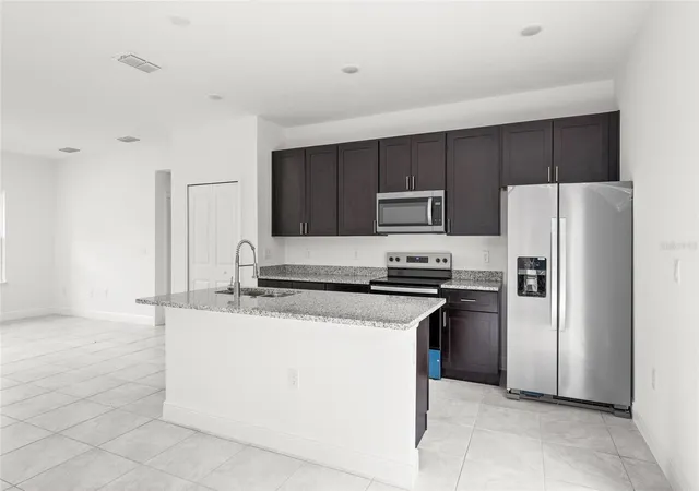 Photo 2 of Single family home for sale at 3268 W Montgomery Ln, Citrus Springs, FL 34433 | MLS# O6278726 | Listing updated on 2026-09-09