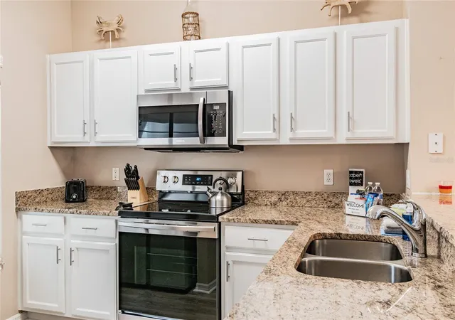 Photo 3 of Townhouse for sale at 4504 Alberto Cir, Kissimmee, FL 34746 | MLS# O6300872 | Listing updated on 2026-09-16