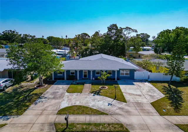 Photo 2 of Sale Pending at 6511 Georgia Ave, Bradenton, FL 34207 | MLS# TB8378674 | Listing updated on 2026-09-22