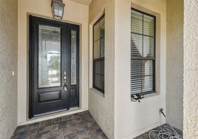 Photo 4 of Single family home for sale at 313 Santa Barbara Ln, Kissimmee, FL 34759 | MLS# S5131195 | Listing updated on 2026-10-21