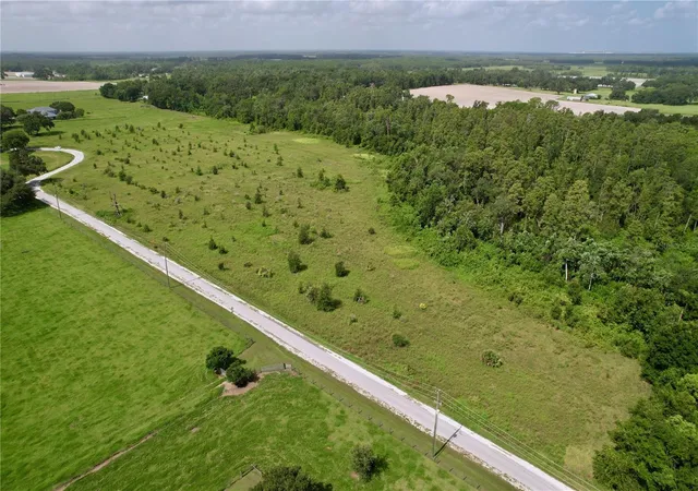 Photo 1 of Land for sale at 0 Hancock Rd, Lakeland, FL 33810 | MLS# L4954632 | Listing updated on 2026-09-17