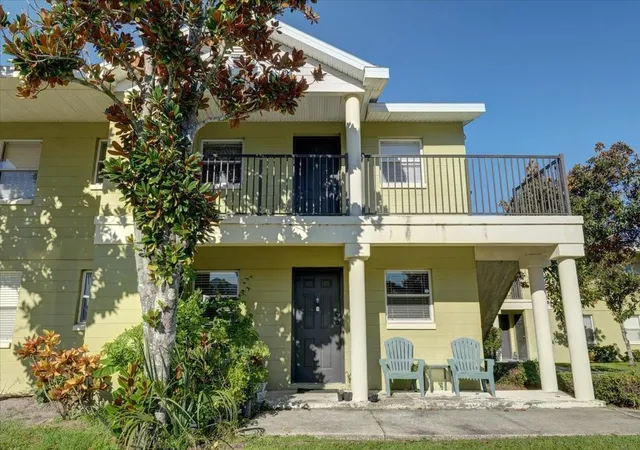 Photo 1 of Condo for sale at 1213 Unitah Ave #2, Lakeland, FL 33803 | MLS# L4955618 | Listing updated on 2026-09-29