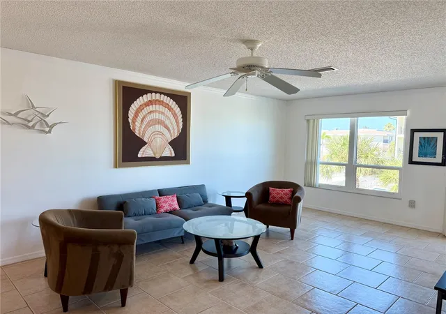 Listing Photo 4 - Condo for sale in building located at 601 Gulf Dr N, Bradenton Beach, FL 34217 - Unit #109