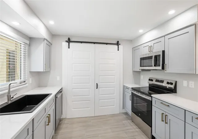 Photo 4 of Condo for sale at 4444 Narraganset Trl #96, Sarasota, FL 34233 | MLS# A4666353 | Listing updated on 2026-09-17