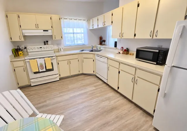 Photo 2 of House for sale at 401 Curry St #66, North Venice, FL 34275 | MLS# N6140829 | Listing updated on 2026-09-21