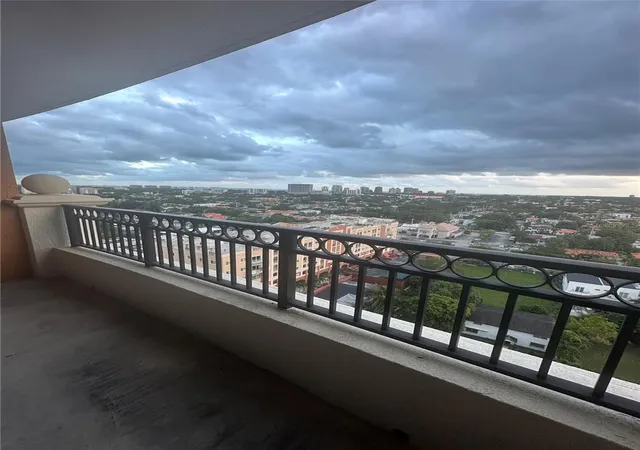 Condo for sale at 3232 Coral Way #1607, Miami, FL 33145 | MLS# GC534889 | Listing updated on 2026-10-26