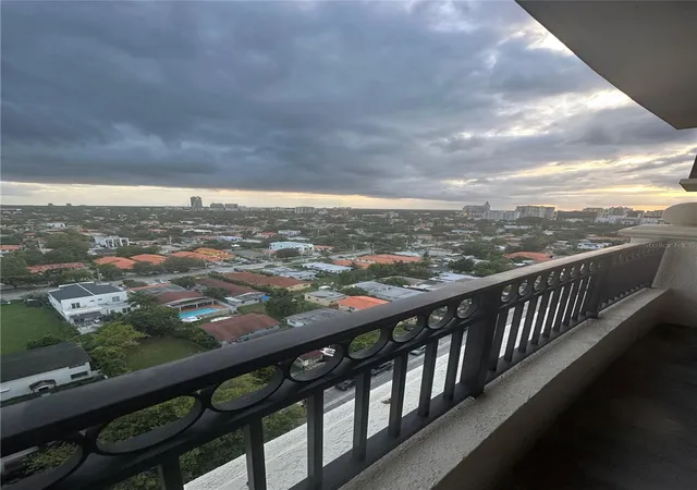 Photo 2 of Condo for sale at 3232 Coral Way #1607, Miami, FL 33145 | MLS# GC534889 | Listing updated on 2026-10-26