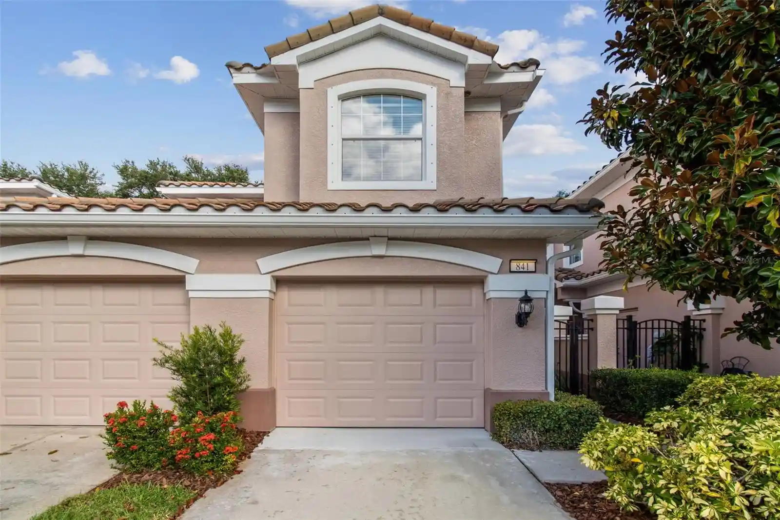 Listing Photo 1 - Condo for sale in 841 Lantern Wy located at 841 Lantern Wy, CLEARWATER, FL 33765 - Unit #202