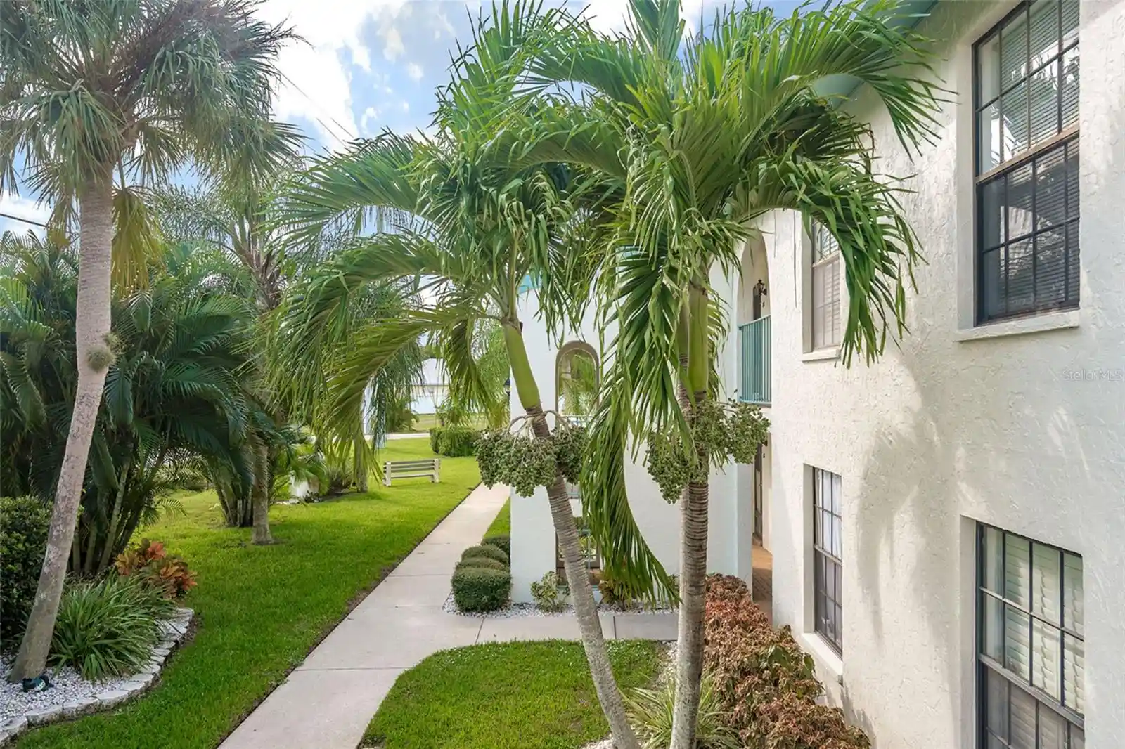 Listing Photo 1 - Condo for sale in 1730 Manasota Bch Rd located at 1730 Manasota Bch Rd, ENGLEWOOD, FL 34223 - Unit #207