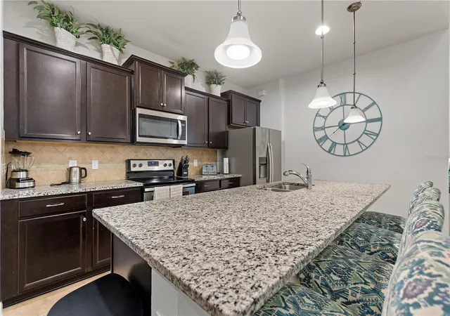 Photo 4 of Single family home for sale at 1861 Nice Ct, Kissimmee, FL 34747 | MLS# O6363676 | Listing updated on 2026-10-08