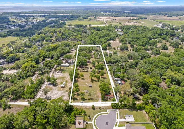 Photo 1 of Land for sale at 3100 Poverty Ln, Apopka, FL 32712 | MLS# O6366447 | Listing updated on 2026-09-16