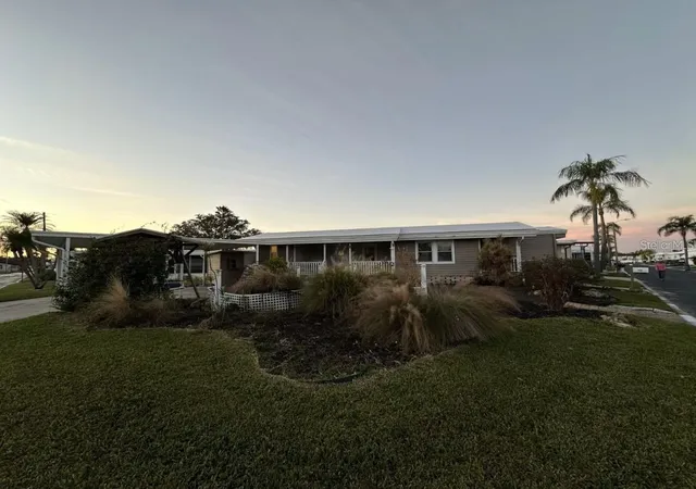 Manufactured home for sale at 120 Oriole Rd, CLEARWATER, FL 33764 | MLS# TB8456194