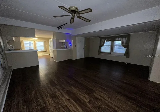Photo 2 of Manufactured home for sale at 120 Oriole Rd, Clearwater, FL 33764 | MLS# TB8456194 | Listing updated on 2026-09-17