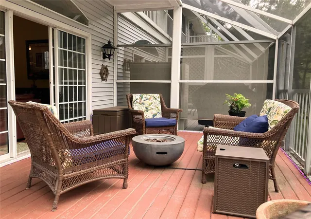Photo 3 of Condo for sale at 2015 Vista Del Sol Cir #108, Lutz, FL 33558 | MLS# TB8457763 | Listing updated on 2026-09-17