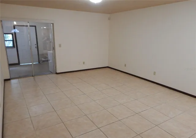 Photo 3 of Single family home for sale at 2505 Coral Ave, Kissimmee, FL 34741 | MLS# O6369113 | Listing updated on 2026-09-10