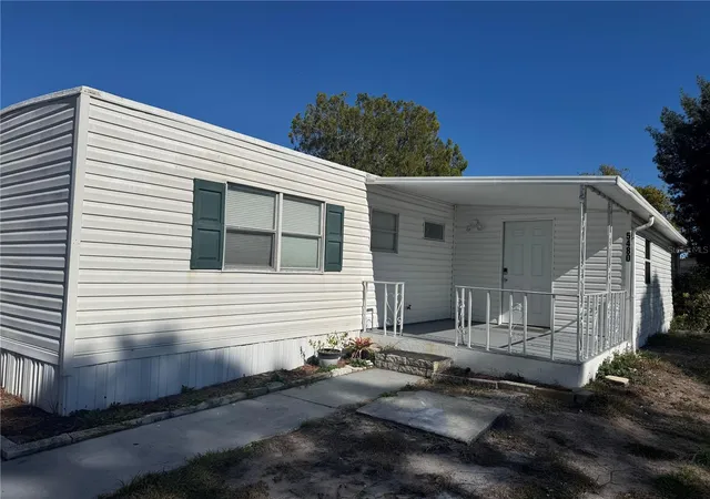 Manufactured home for sale at 5480 Pineland Ave, PORT ORANGE, FL 32127 | MLS# V4946450