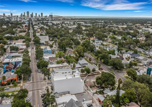Photo 3 of Single family home for sale at 2701 1st Avenue S, St Petersburg, FL 33712 | MLS# TB8464728 | Listing updated on 2026-09-16