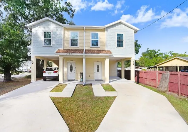 Photo 2 of Townhouse for sale at 4209 W Woodlawn Ave #A, Tampa, FL 33614 | MLS# A4678958 | Listing updated on 2026-09-17