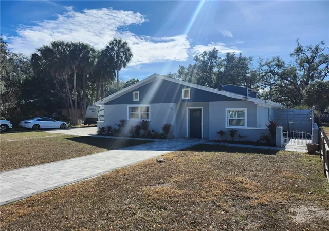 Photo 2 of Single family home for sale at 10805 Desoto Rd, Riverview, FL 33578 | MLS# TB8467410 | Listing updated on 2026-10-02