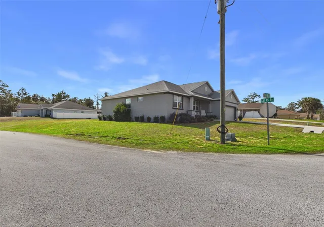 Photo 3 of Single family home for sale at 4590 Sw 99th Street, Ocala, FL 34476 | MLS# OM717221 | Listing updated on 2026-09-18