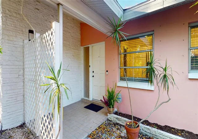 Photo 1 of Single family home for sale at 1546 Belleair Rd, Clearwater, FL 33756 | MLS# TB8473245 | Listing updated on 2026-09-09