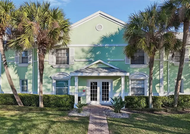 Photo 1 of Condo for sale at 5110 Coquina Key Dr SE #C, Saint Petersburg, FL 33705 | MLS# TB8473440 | Listing updated on 2026-09-16