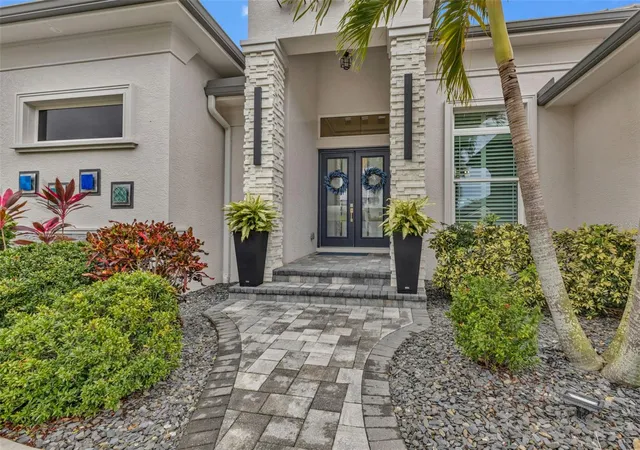 Photo 2 of Single family home for sale at 125 Great Isaac Ct, Punta Gorda, FL 33950 | MLS# C7521598 | Listing updated on 2026-09-18