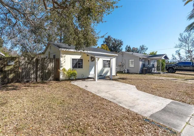 Photo 3 of Sale Pending at 5107 37th Street N, St Petersburg, FL 33714 | MLS# TB8473889 | Listing updated on 2026-10-07
